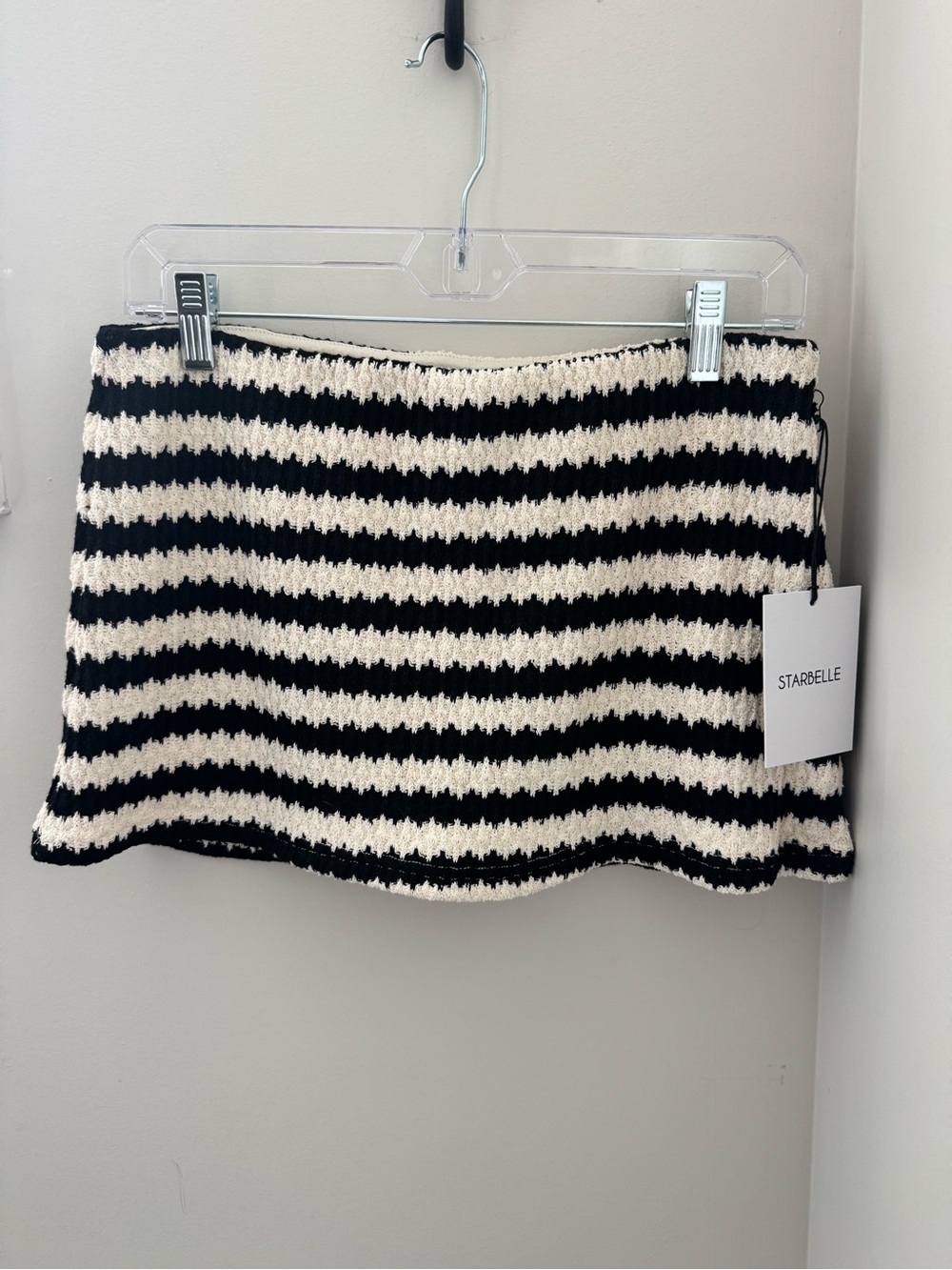 NWT Starbelle Black & Cream Striped Knit Mini Skort